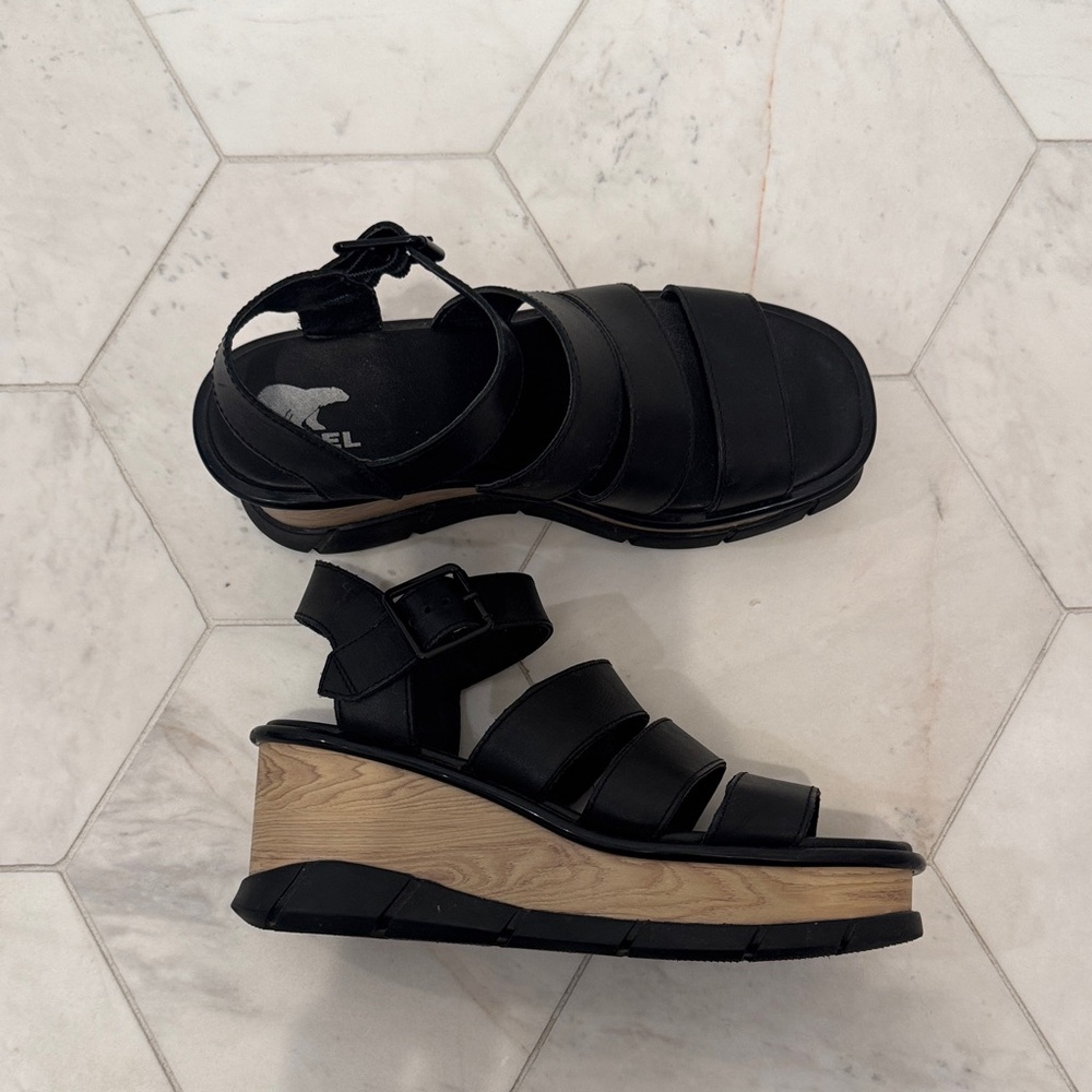 Sorel Black and Tan Wedge Sandals